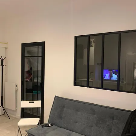 Апартаменты Petit Pavillon Individuel F2 *