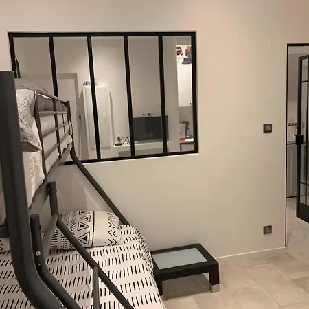 Апартаменты Petit Pavillon Individuel F2 *